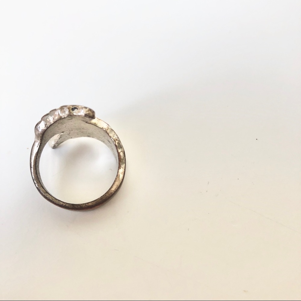 Rustic Leaf Wrap Ring 🍃 - Picture 4 of 5